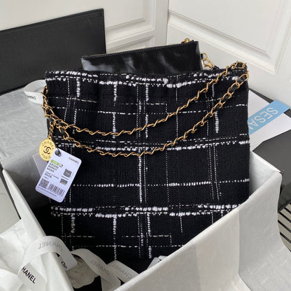 Chanel Luxury Handbag Style 413