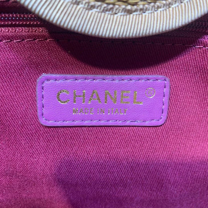 Chanel Luxury Handbag Style 559