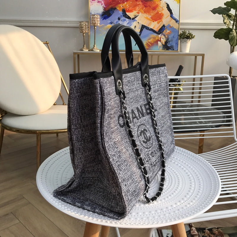 Chanel Luxury Handbag Style 542