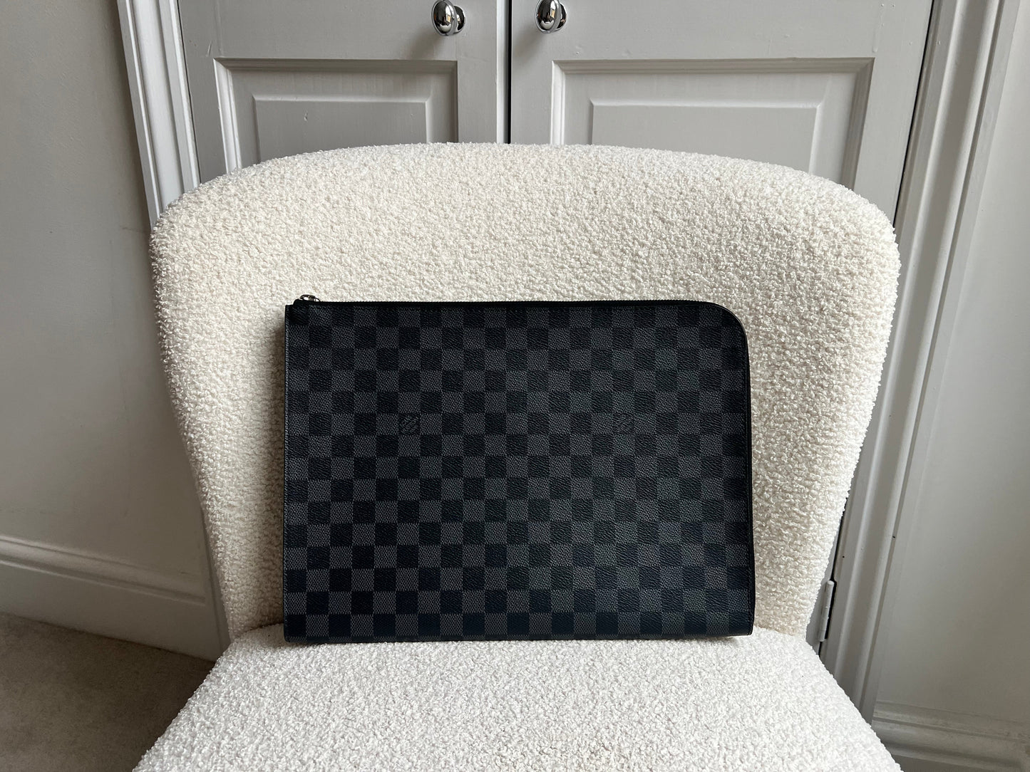 Louis Vuitton Pochette Jour GM Damier Graphite
