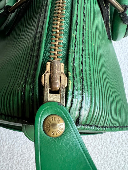 Louis Vuitton Speedy 30 Green Epi