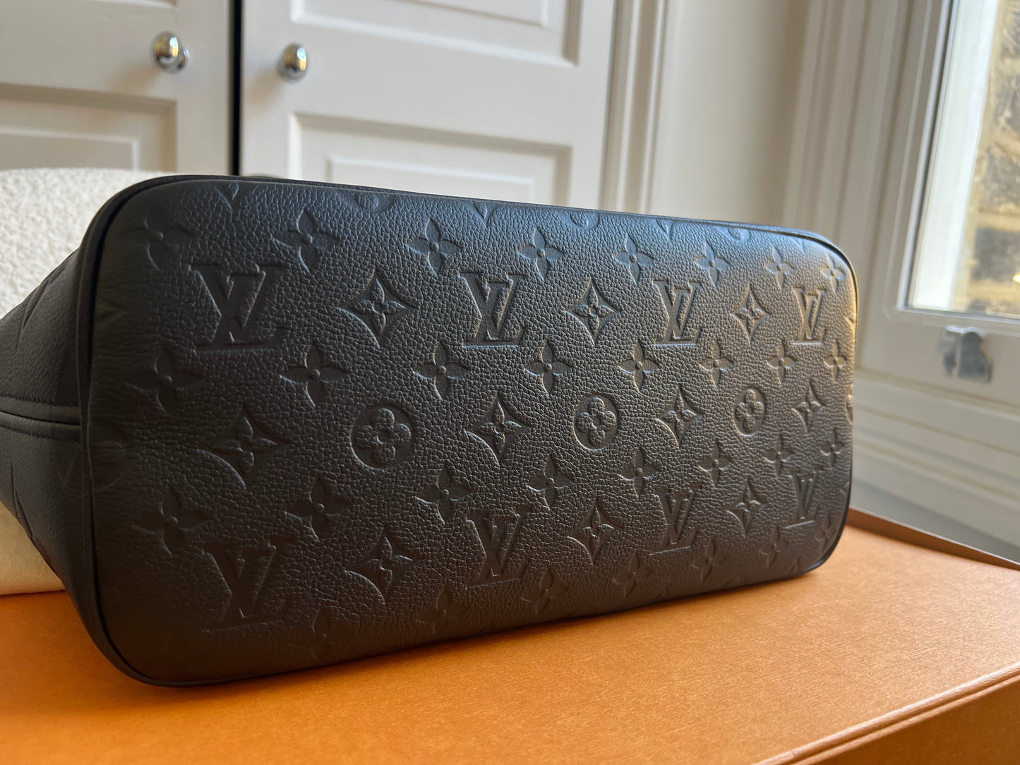 Louis Vuitton Neverfull MM Black Empreinte (RRP £2,010)