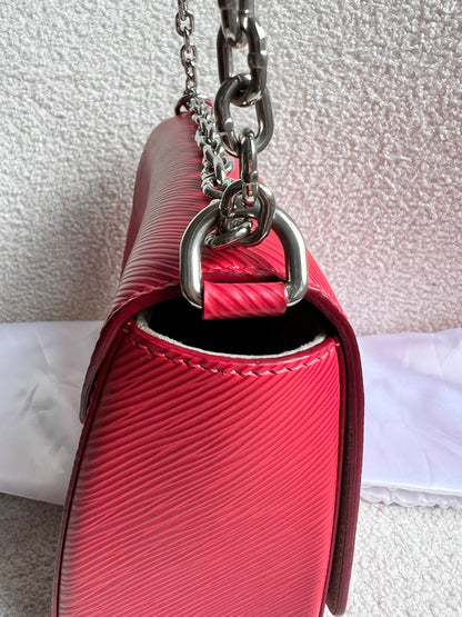 Louis Vuitton Coquelicot Twist MM Shoulder Bag (RRP £3450)