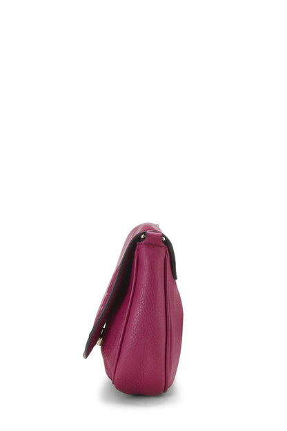 Gucci,  Pink Grained Leather Soho Chain Flap Crossbody, Pink
