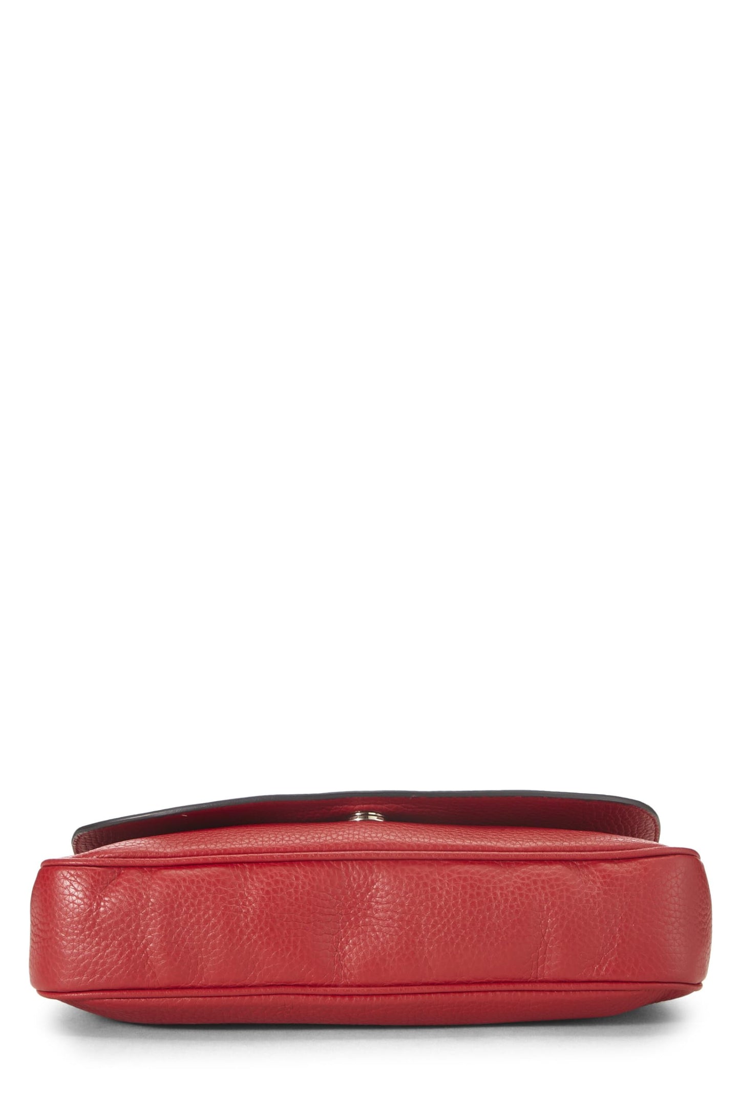 Gucci,  Red Grained Leather Soho Chain Flap Crossbody, Red