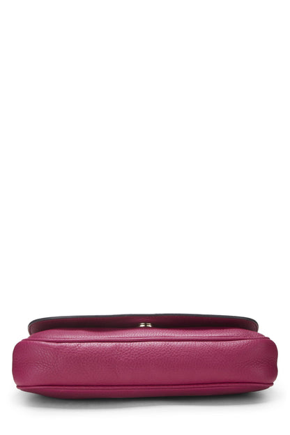 Gucci,  Pink Grained Leather Soho Chain Flap Crossbody, Pink