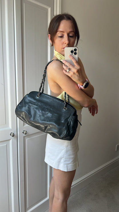 Chanel Vintage Caviar Timeless CC Chain Tote