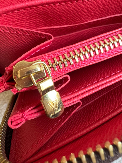 Louis Vuitton Zippy Wallet in Grenade Monogram V