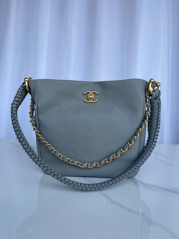 Chanel Luxury Handbag Style 368
