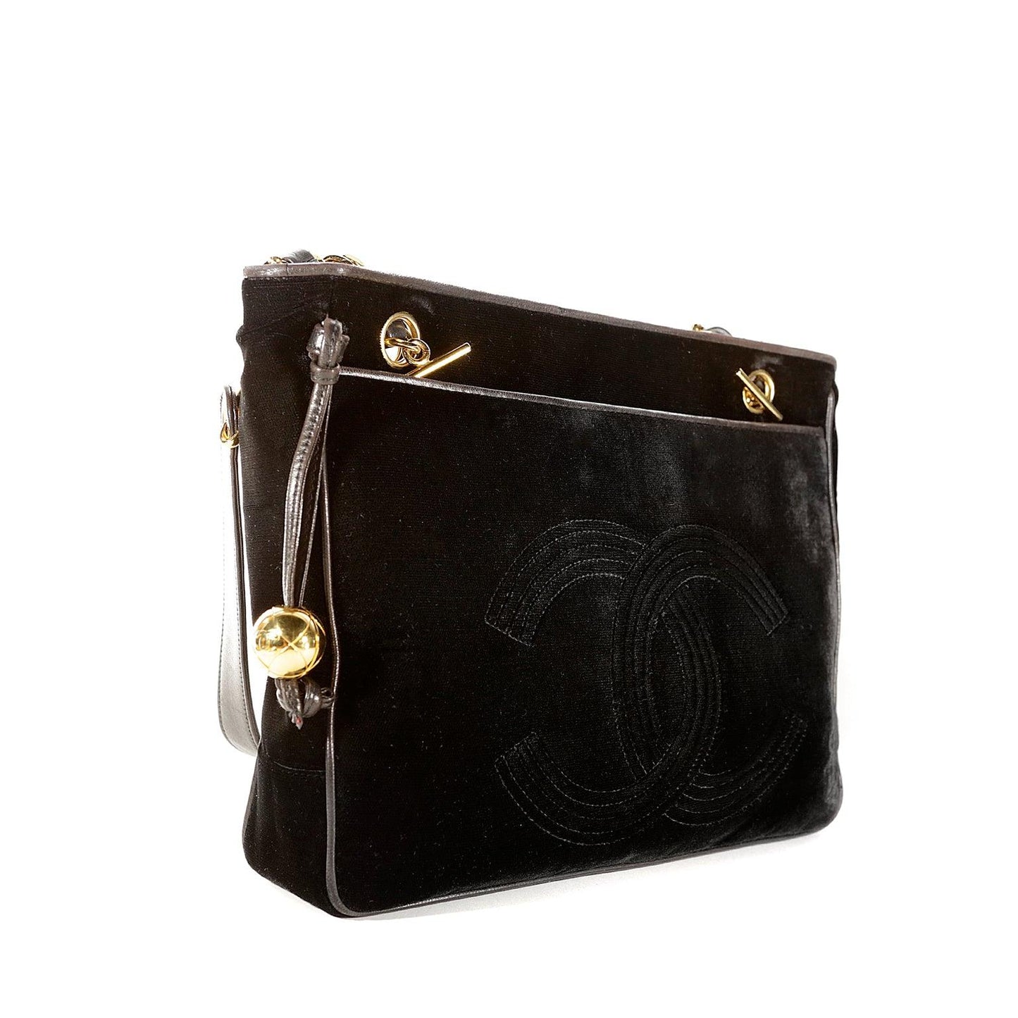 Chanel Black Luxury Tote Style 7
