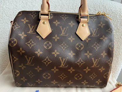 Louis Vuitton Speedy 25 Bandouliere Monogram (RRP £1,440)