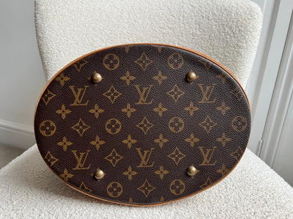 Louis Vuitton Monogram Bucket Bag GM