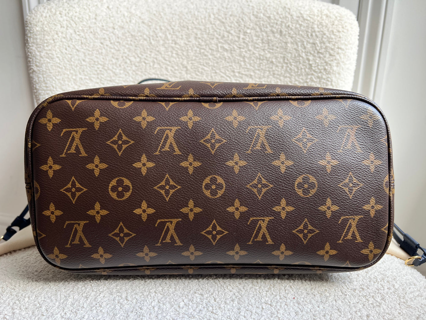 Louis Vuitton Neverfull MM Inside Out (RRP £2,280)