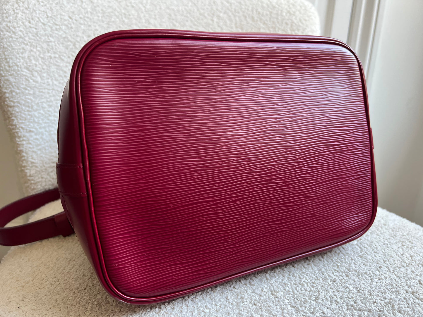 Louis Vuitton Fuchsia Epi Noe GM Bucket Bag