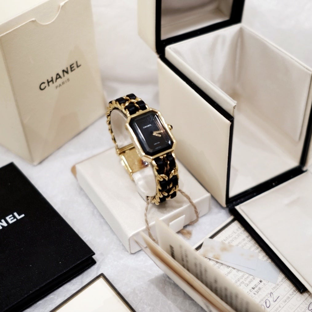 Chanel vintage première watch