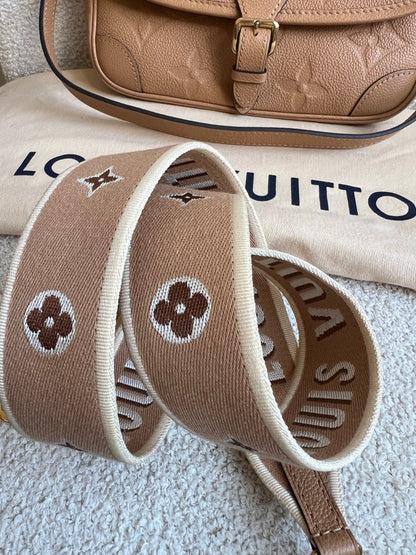 Louis Vuitton Diane Satchel Sand Empreinte (RRP £2,120)