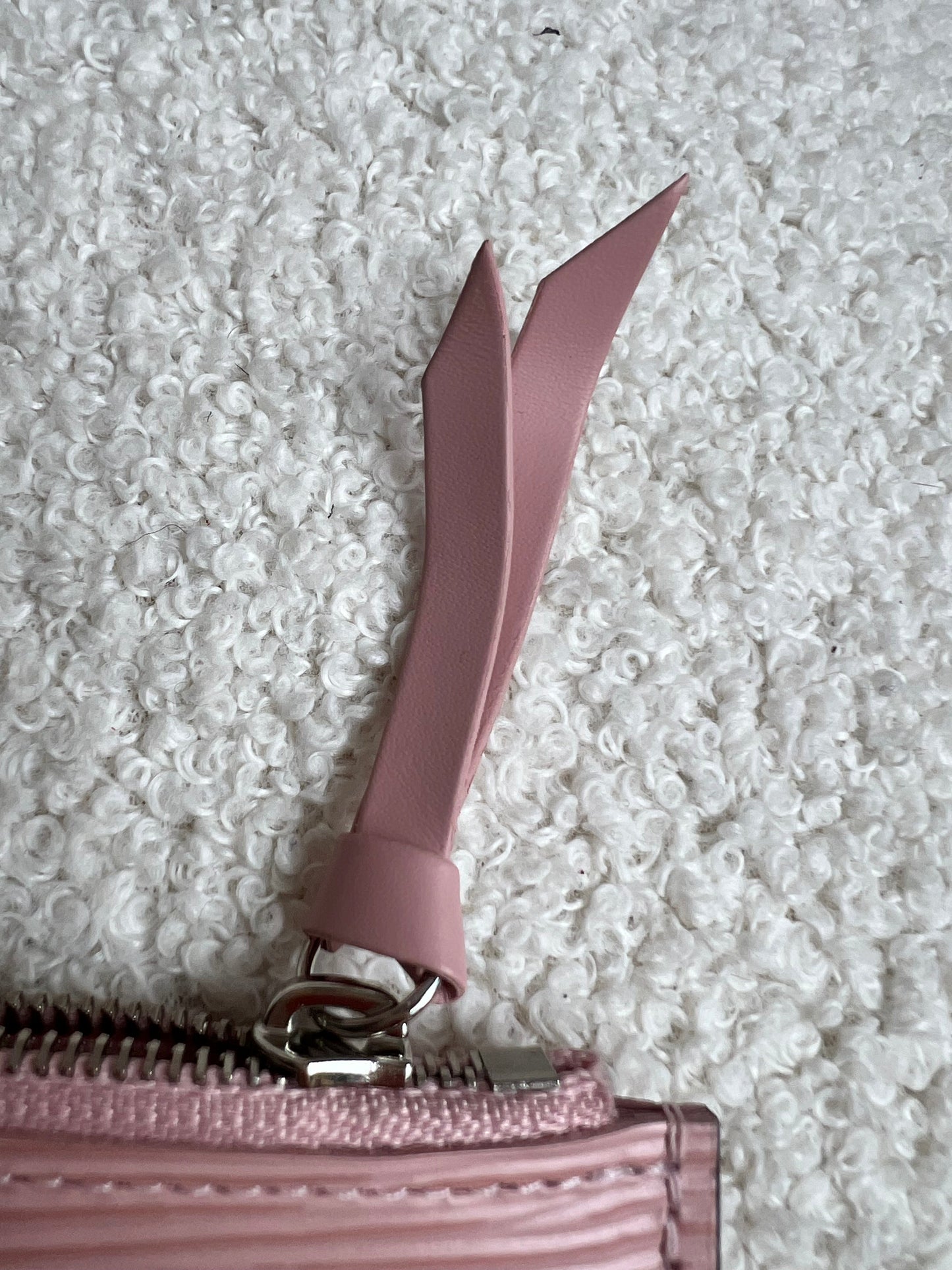 Louis Vuitton Felicie Pochette Rose Ballerine Epi (RRP £1160)