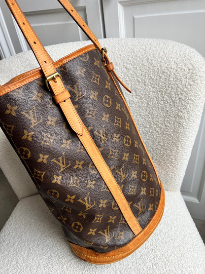 Louis Vuitton Monogram Bucket Bag GM