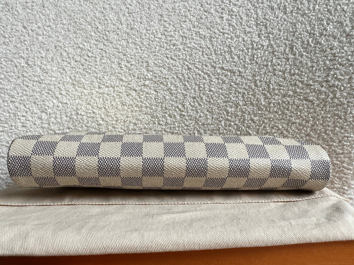 Louis Vuitton Eva Clutch Damier Azur