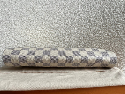 Louis Vuitton Eva Clutch Damier Azur