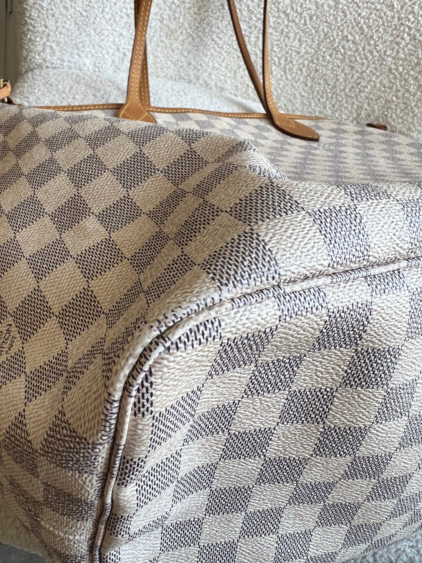 Louis Vuitton Neverfull GM Damier Azur (RRP £1,450)