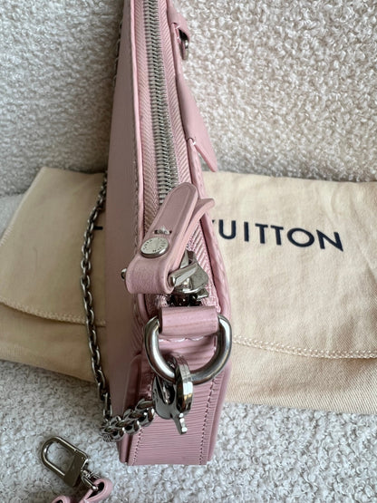 Louis Vuitton Easy Pouch Rose Ballerine Epi (RRP £1320)
