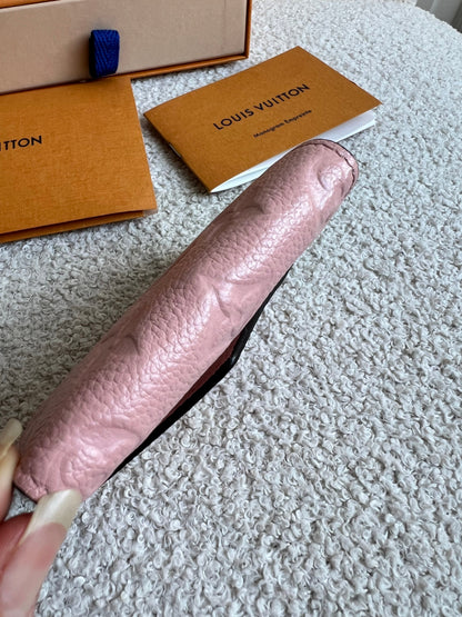 Louis Vuitton Zoe Wallet Rose Poudre Empreinte (RRP £515)
