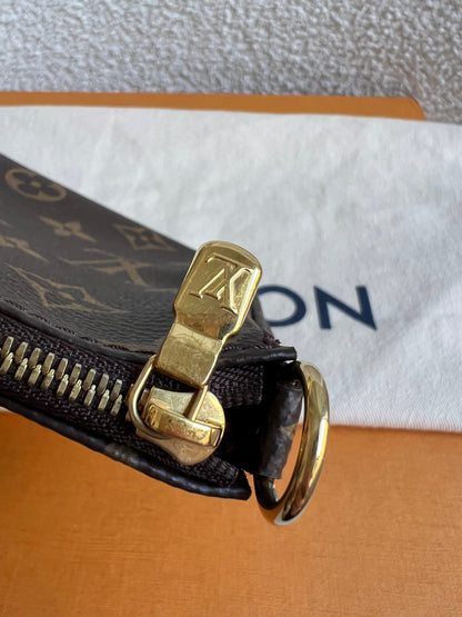 Louis Vuitton Multi Pochette Accessoires Rose Chiaro (RRP £2070)