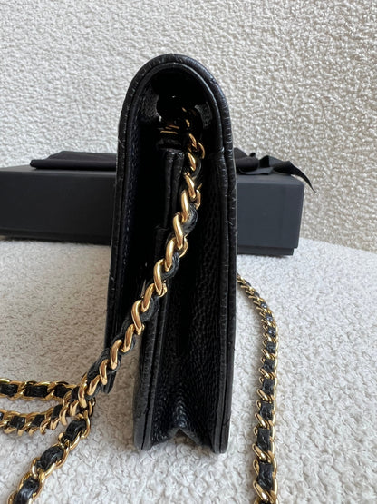 Chanel Black Caviar Wallet on Chain (RRP £2,930)