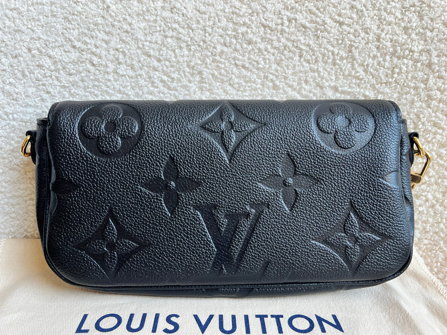 Louis Vuitton Ivy Wallet on Chain Bag Black Empreinte (RRP £1,460)