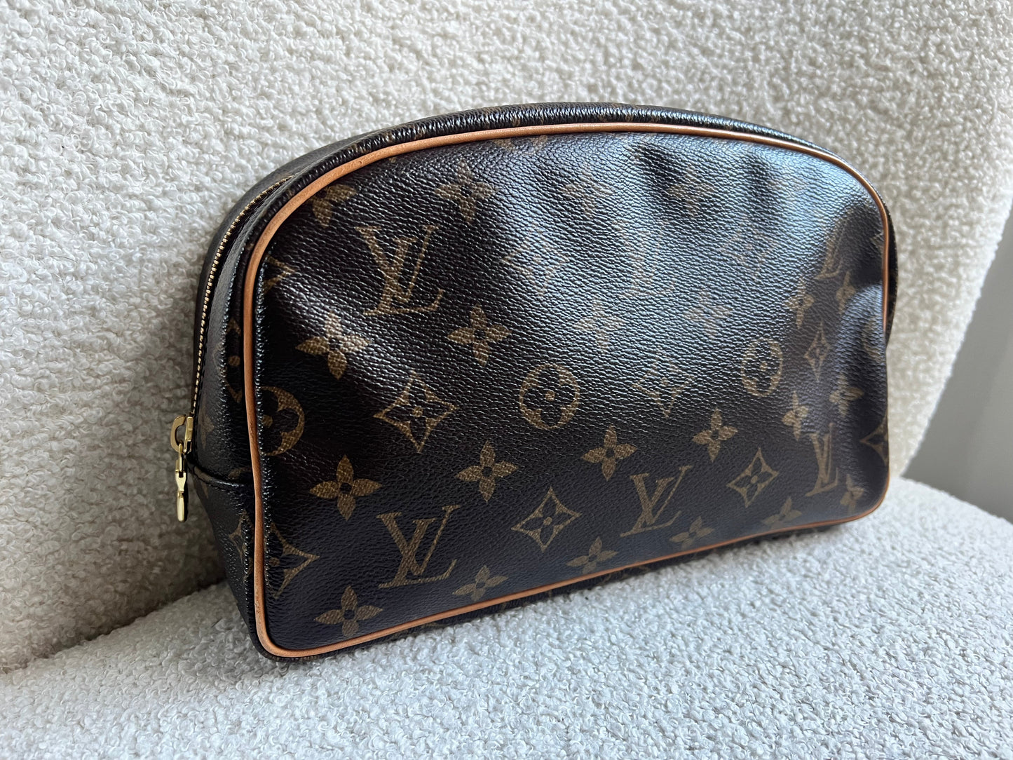 Louis Vuitton Monogram Trousse Toiletry Pouch