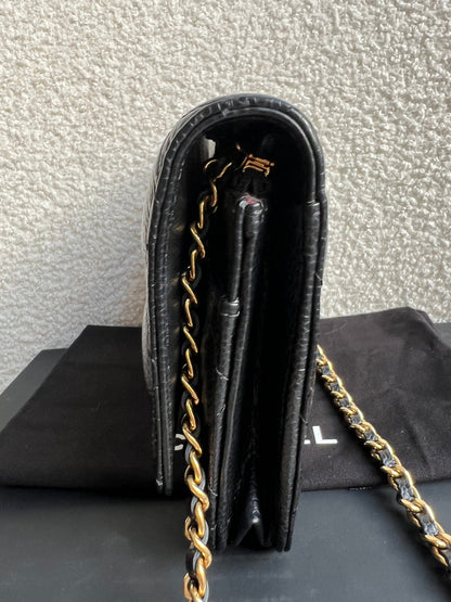 Chanel Black Caviar Wallet on Chain (RRP £2,930)