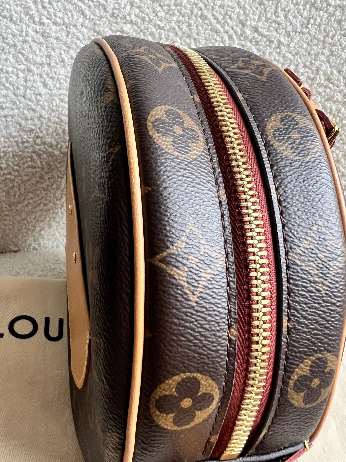 Louis Vuitton Boite Chapeau Souple MM (RRP £2320)