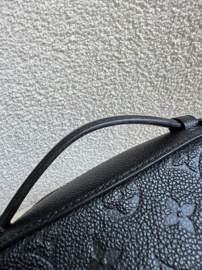 Louis Vuitton Saintonge Black Empreinte