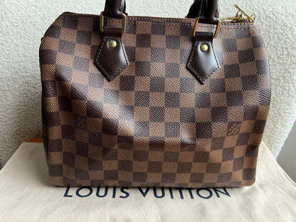 Louis Vuitton Speedy 25 Bandouliere Damier Ebene (RRP £1,440)