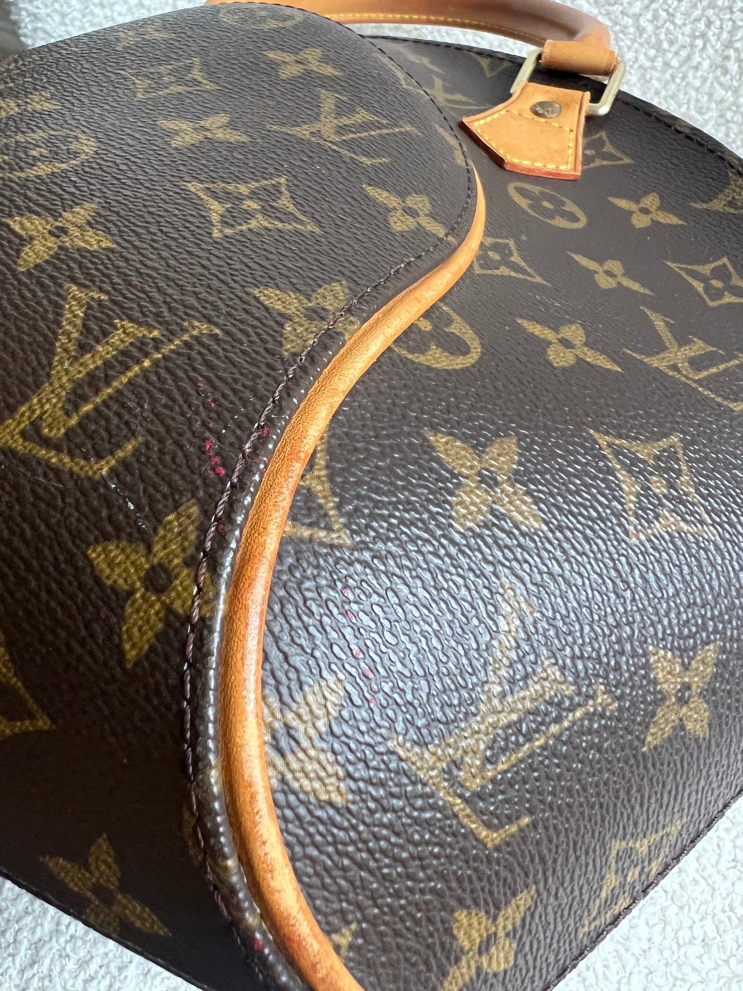 Louis Vuitton Ellipse PM Monogram