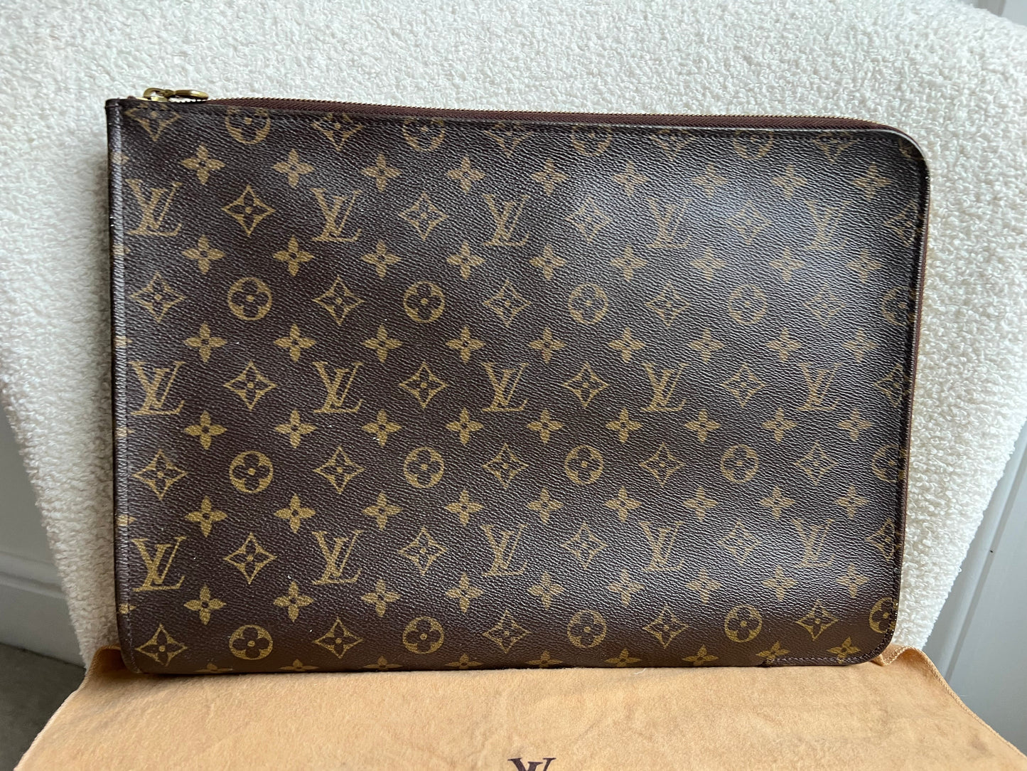 Louis Vuitton Monogram Poch Documents Portfolio Case 39