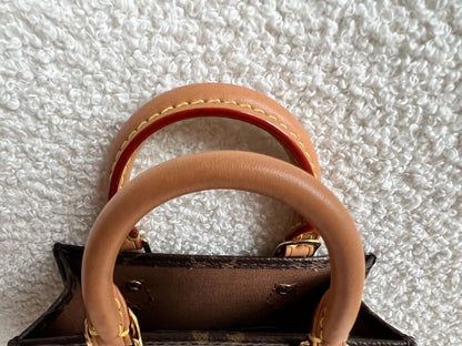 Louis Vuitton Petit Sac Plat (RRP £1,420)