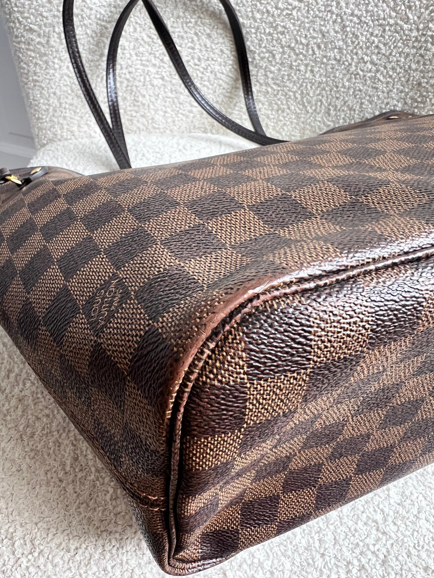 Louis Vuitton Neverfull MM Damier Ebene Cherry Interior (RRP £1,430)