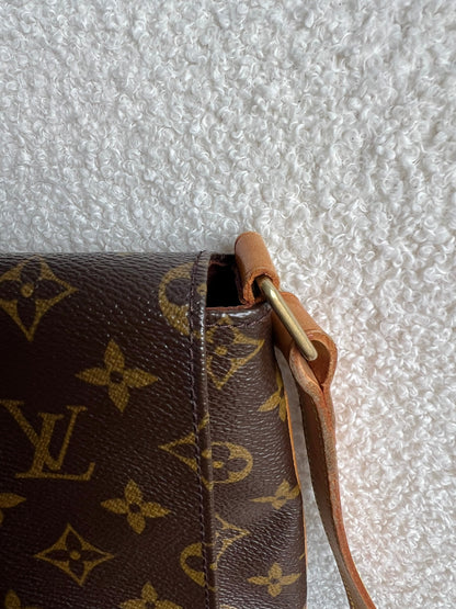 Louis Vuitton Musette Salsa GM
