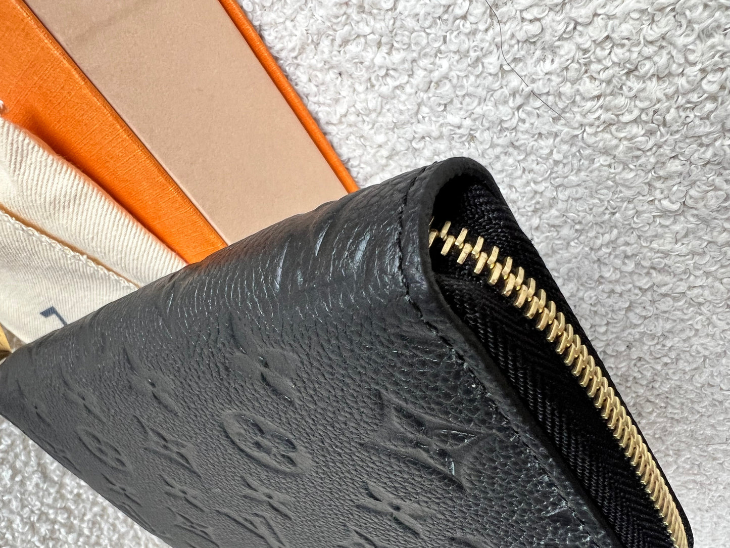Louis Vuitton Zippy Wallet in Black Empreinte (RRP £790)