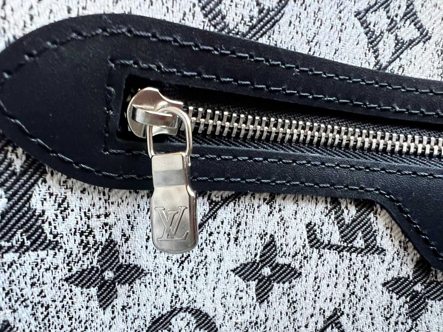 Louis Vuitton Neverfull MM Jacquard Denim