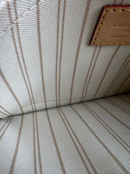 Louis Vuitton Pouch (from Neverfull) in Damier Azur