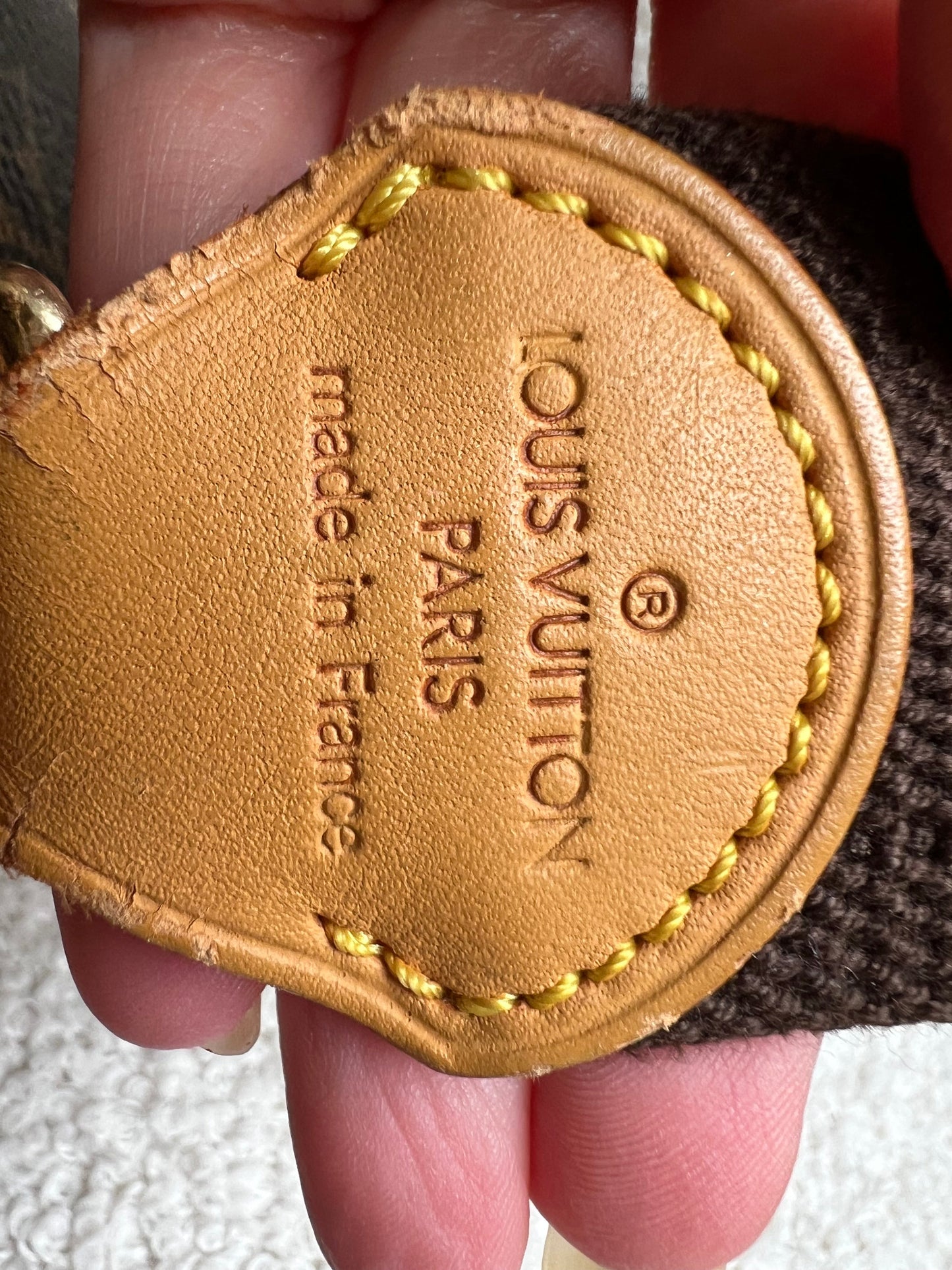 Lous Vuitton Reporter Monogram