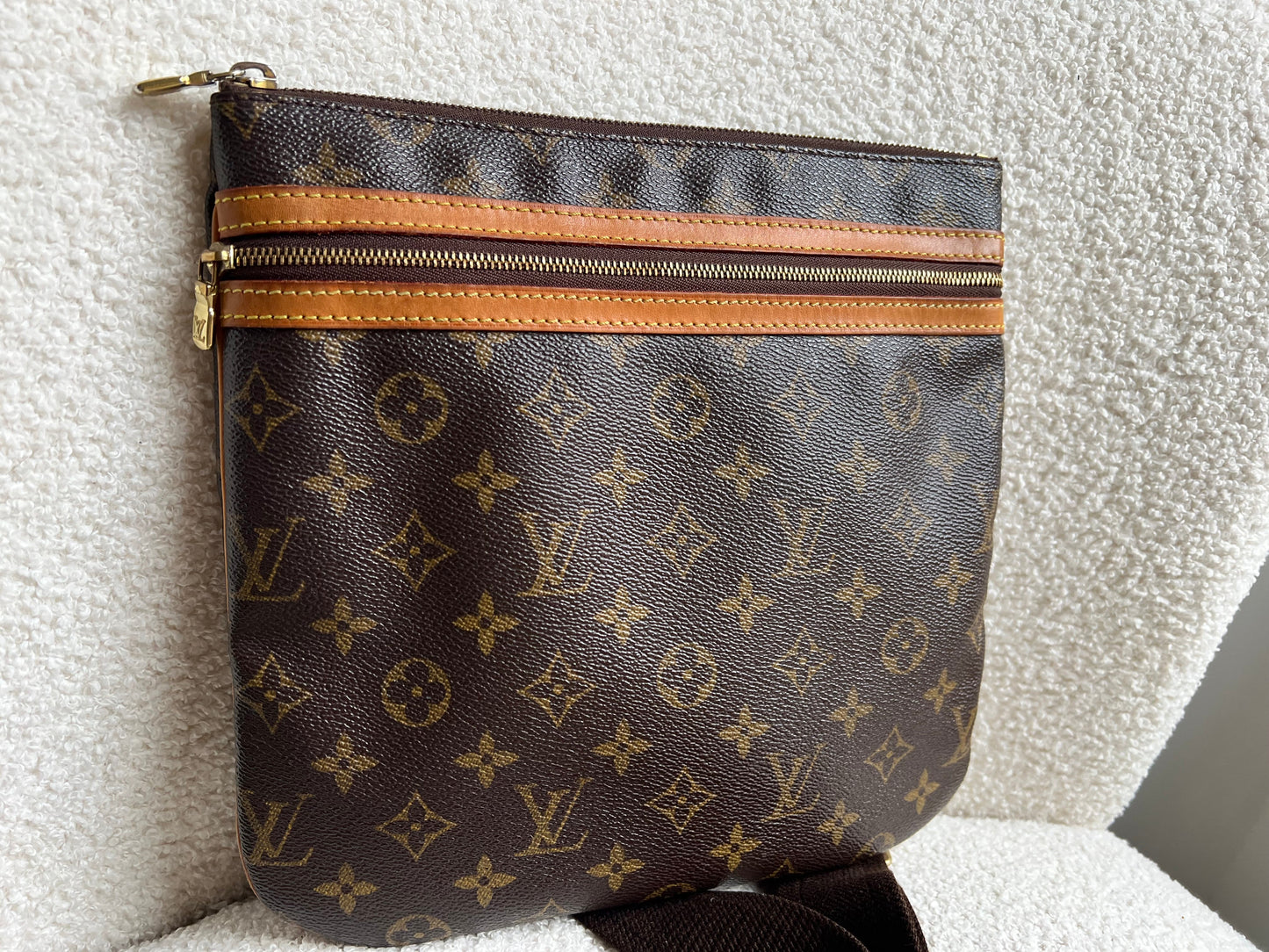 Louis Vuitton Bosphore Messenger Monogram