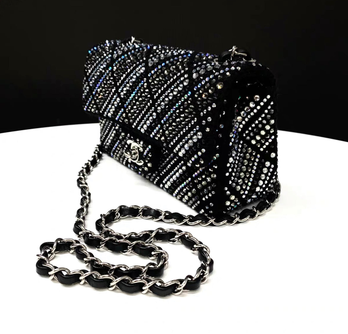 Chanel Chanel 22 Tweed Black Shoulder Bag
