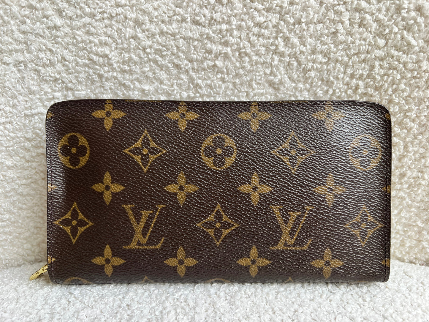 Louis Vuitton Porte Monnaie Zip Around Long Wallet in Monogram