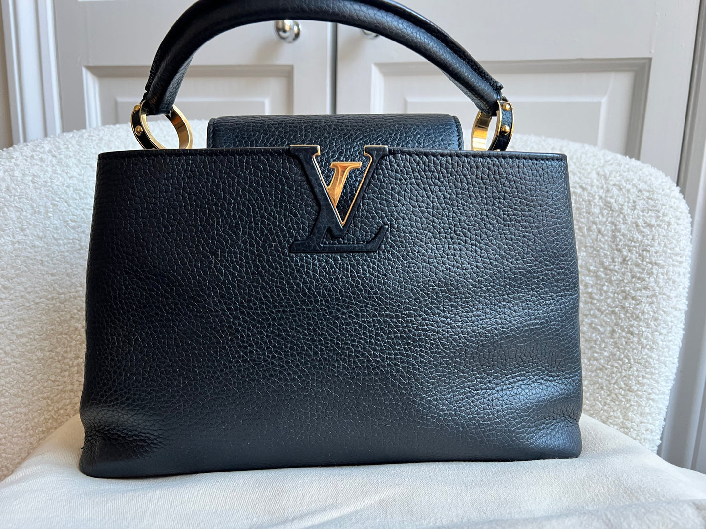 Louis Vuitton Capucines MM Black with Silver Hardware (RRP £4,350)