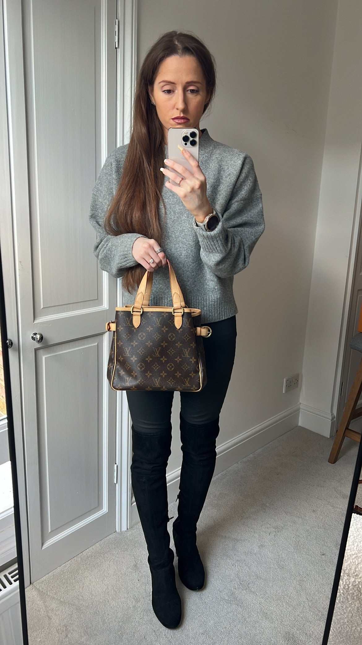 Louis Vuitton Batignolles in Monogram Canvas