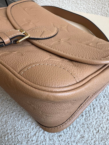 Louis Vuitton Diane Satchel Sand Empreinte (RRP £2,120)